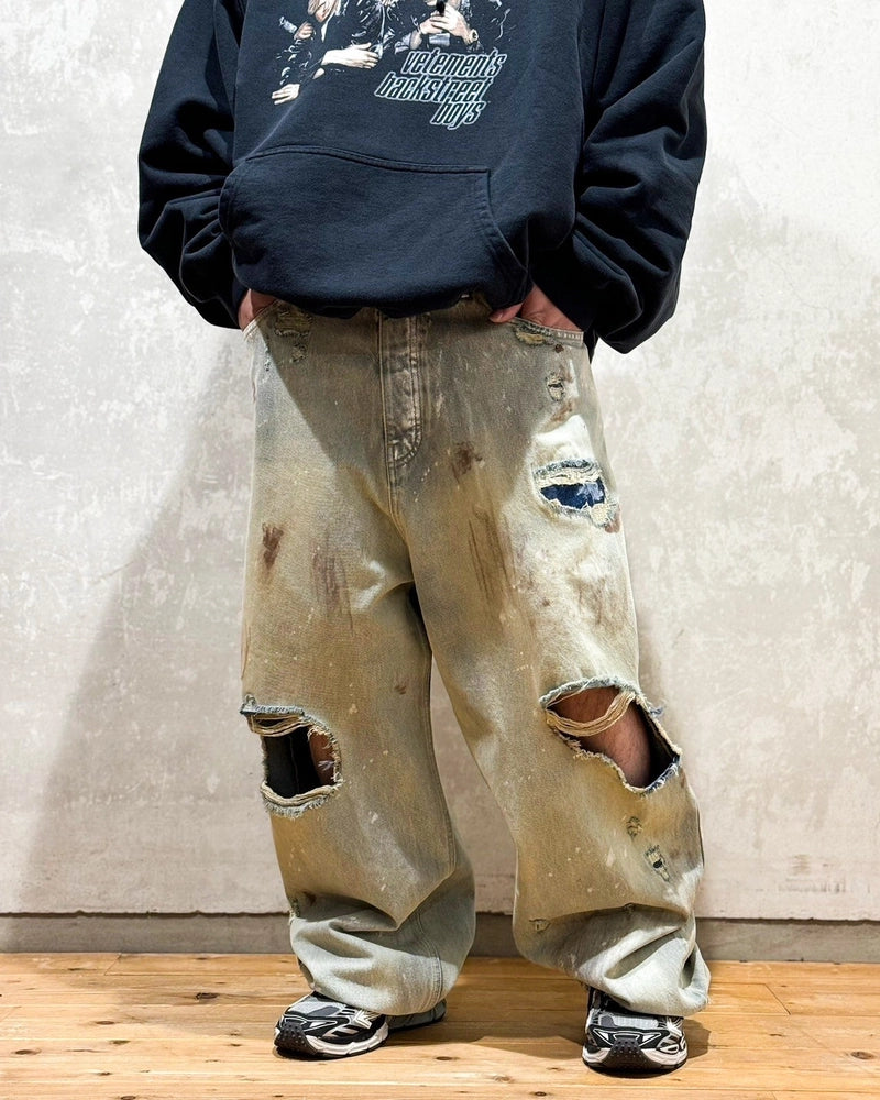 VETEMENTS / TRASHED BAGGY JEANS (UA66PA590L2804)