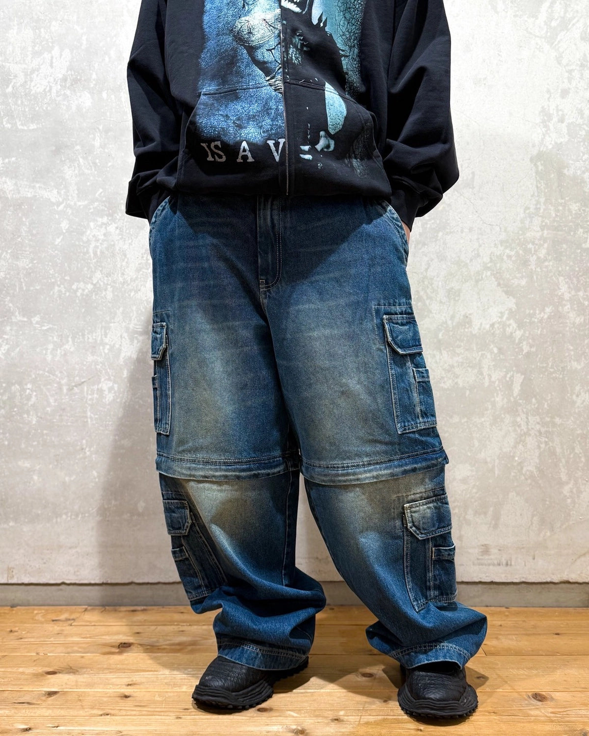 VETEMENTS / HIP-HOP CARGO JEANS (UH76DP350BG)