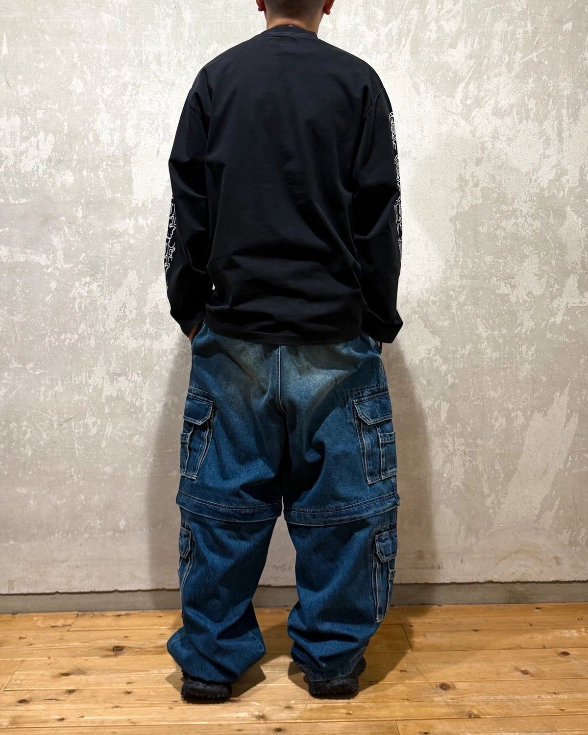 VETEMENTS / COF LOGO LONGSLEEVE (UCF76LS100B)