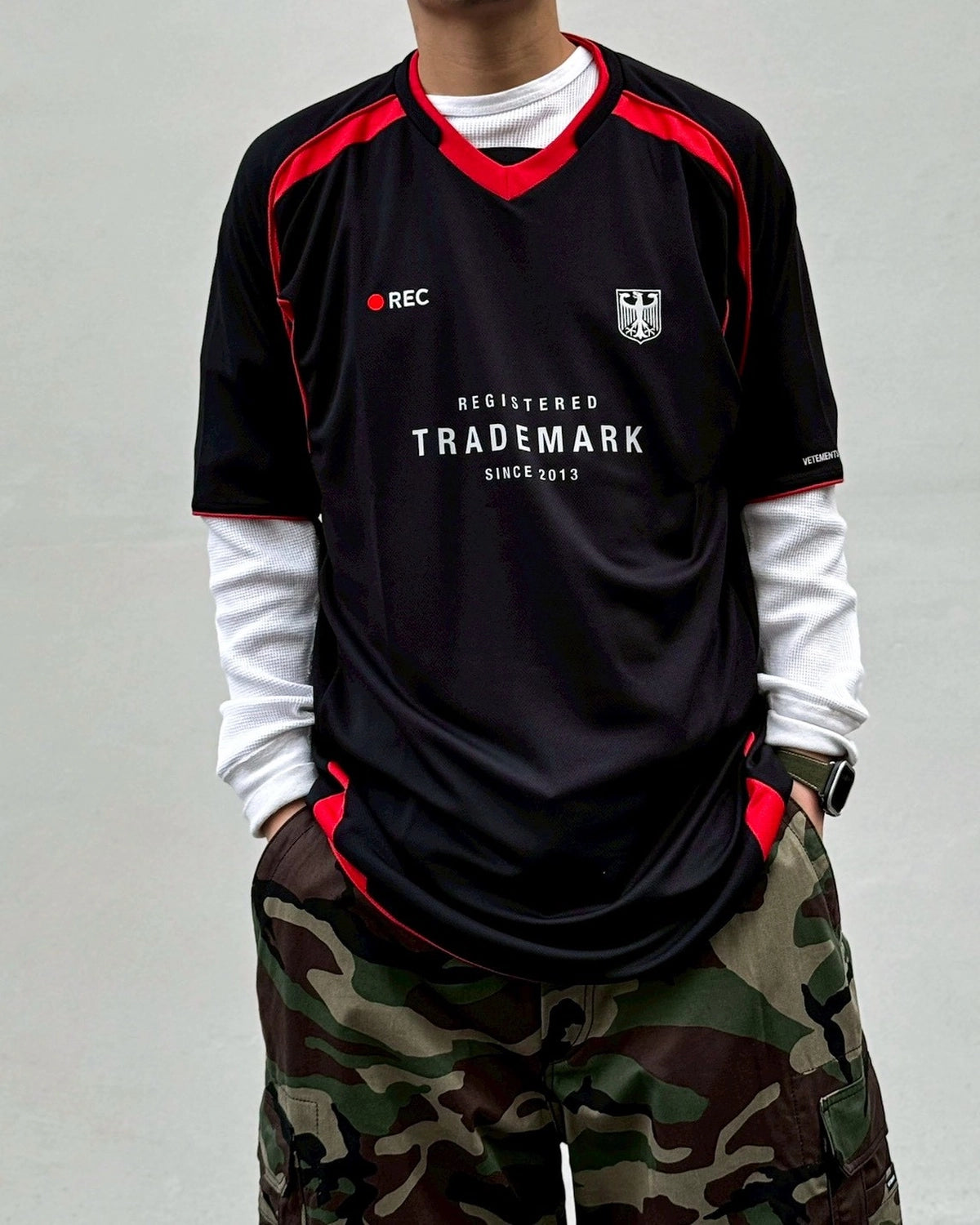 VETEMENTS / FOOTBALL JERSEY (ME76TR196BX)