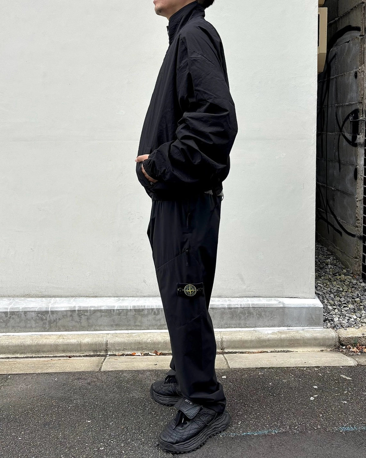 VETEMENTS / CUT-UP TRACKSUIT JACKET (MH27TJ111B)