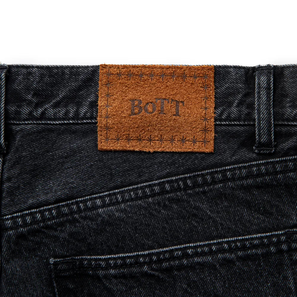 BoTT / Loose-Fit Jean