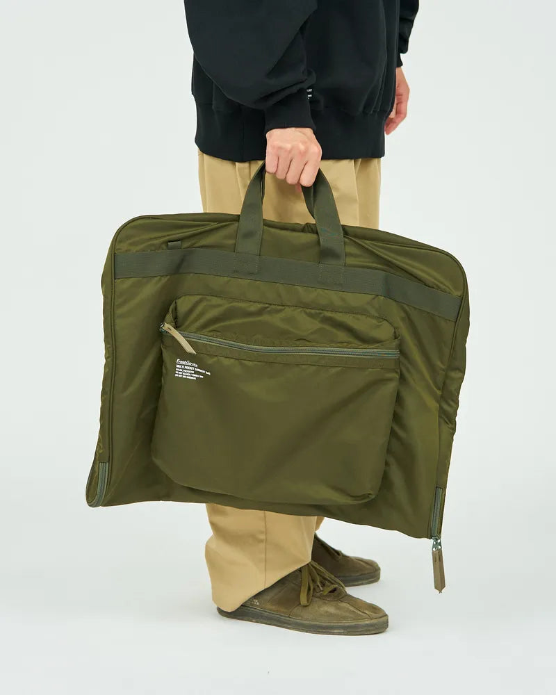 FreshService / MULTI POCKET GARMENT BAG (FSP243-90034)