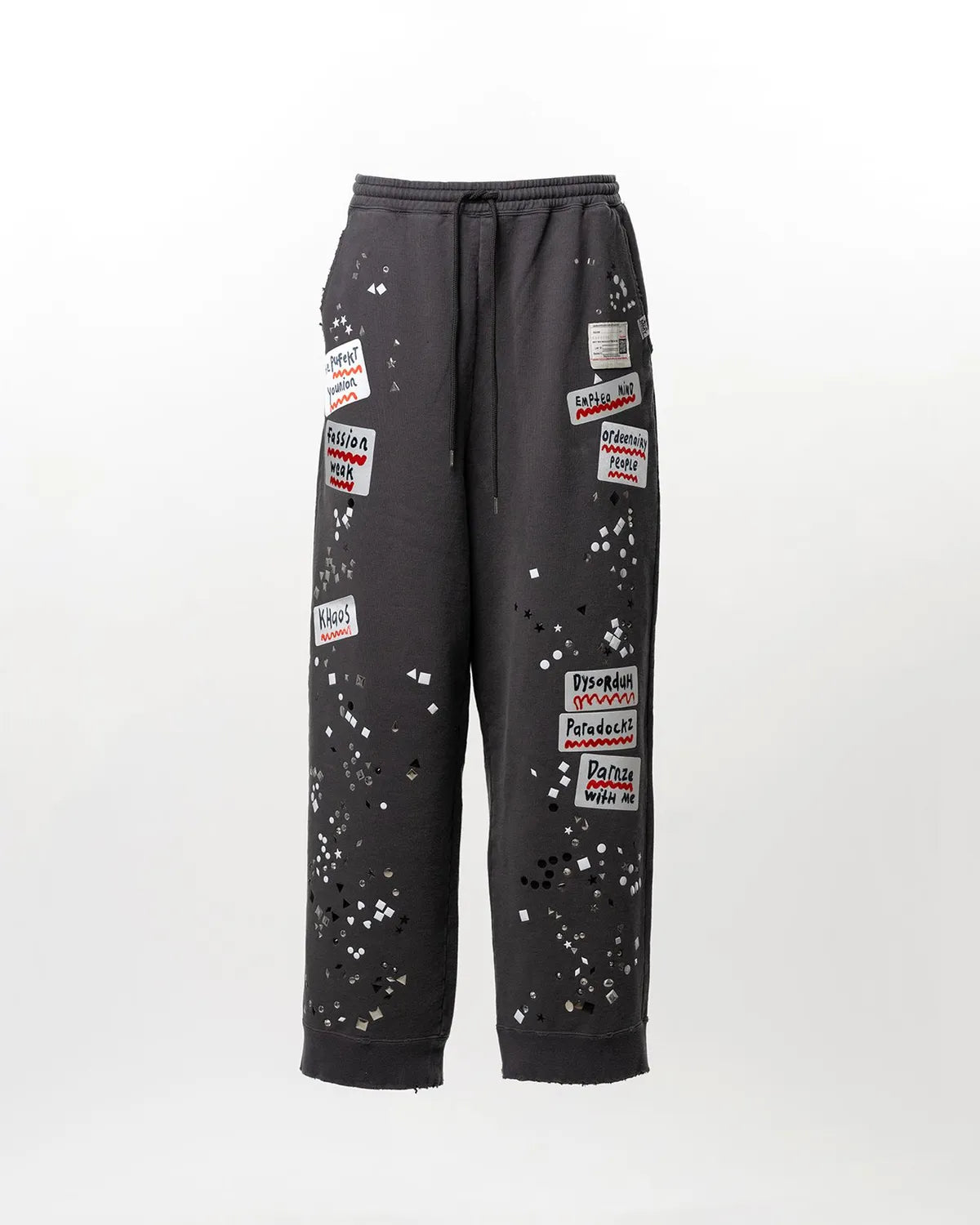 Maison MIHARA YASUHIRO の Embellished Sticker Sweat Pants (A16PT552)