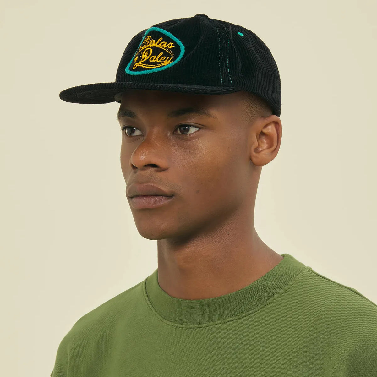 ニコラスデイリー　nicholas daley　ハット NICHOLAS DALEY（ニコラスデイリー）の「HAND CROCHET BUCKET HAT