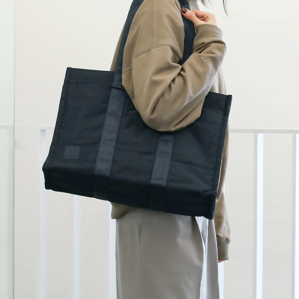 RAMIDUS / “MASTER NAVY” TOTE BAG (M)