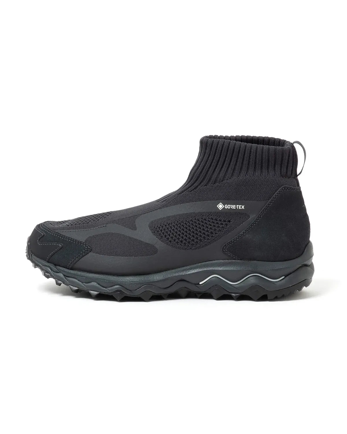 NONNATIVE × Mizuno の WAVE MUJIN TL MID GTX (NN-F4751)