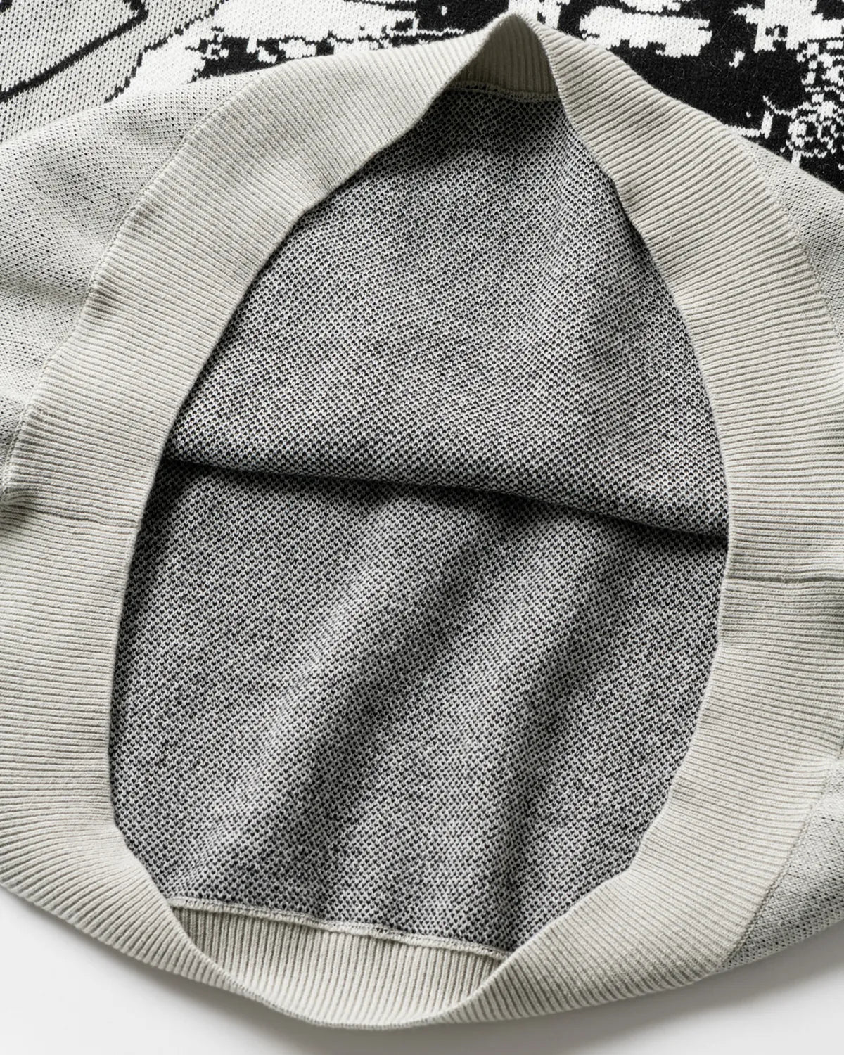 TIGHTBOOTH / PANTHER KNIT SWEATER (FW26-KN02)