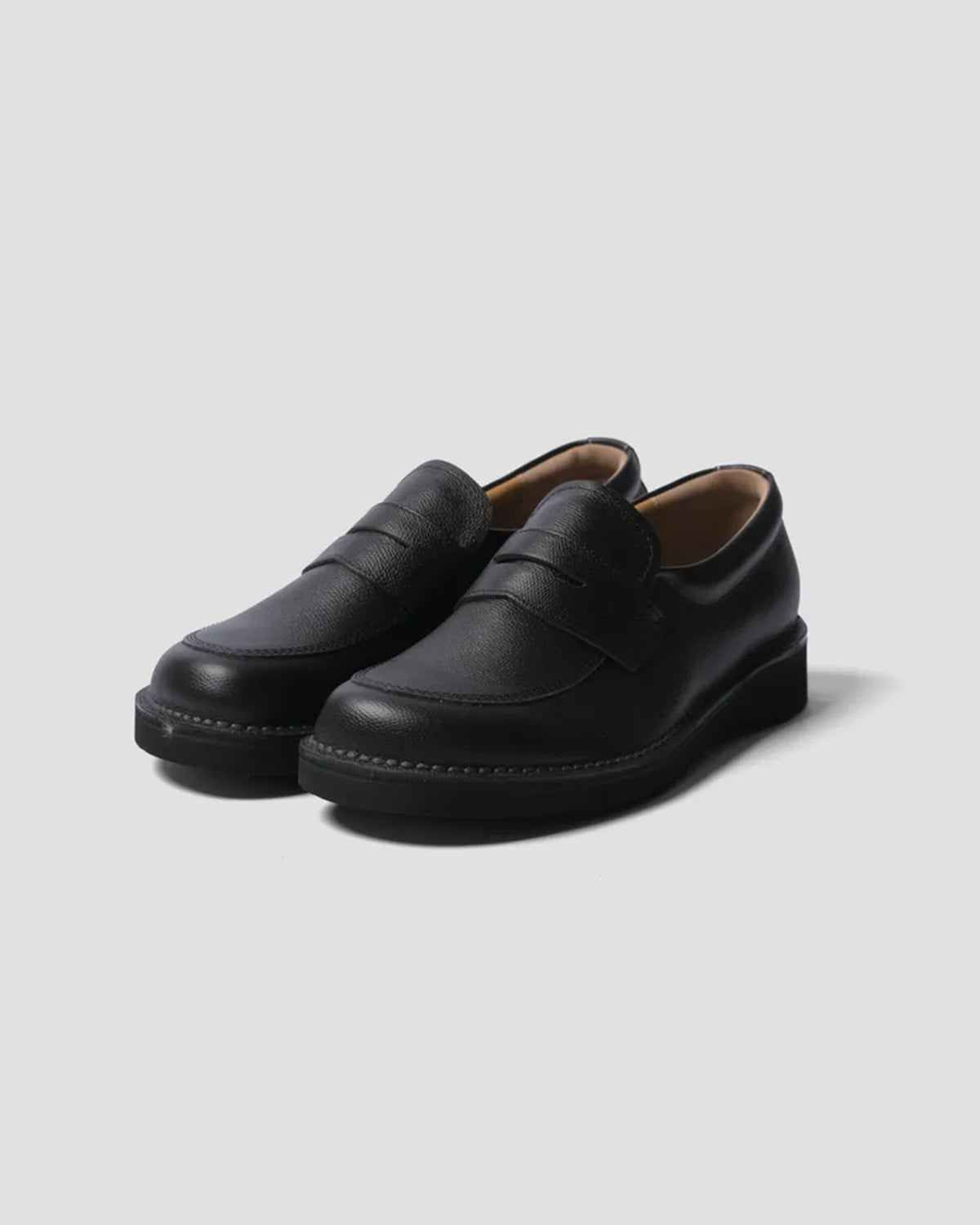 REGAL Shoe & Co. × Tomo & Co. の ローファー (854S)