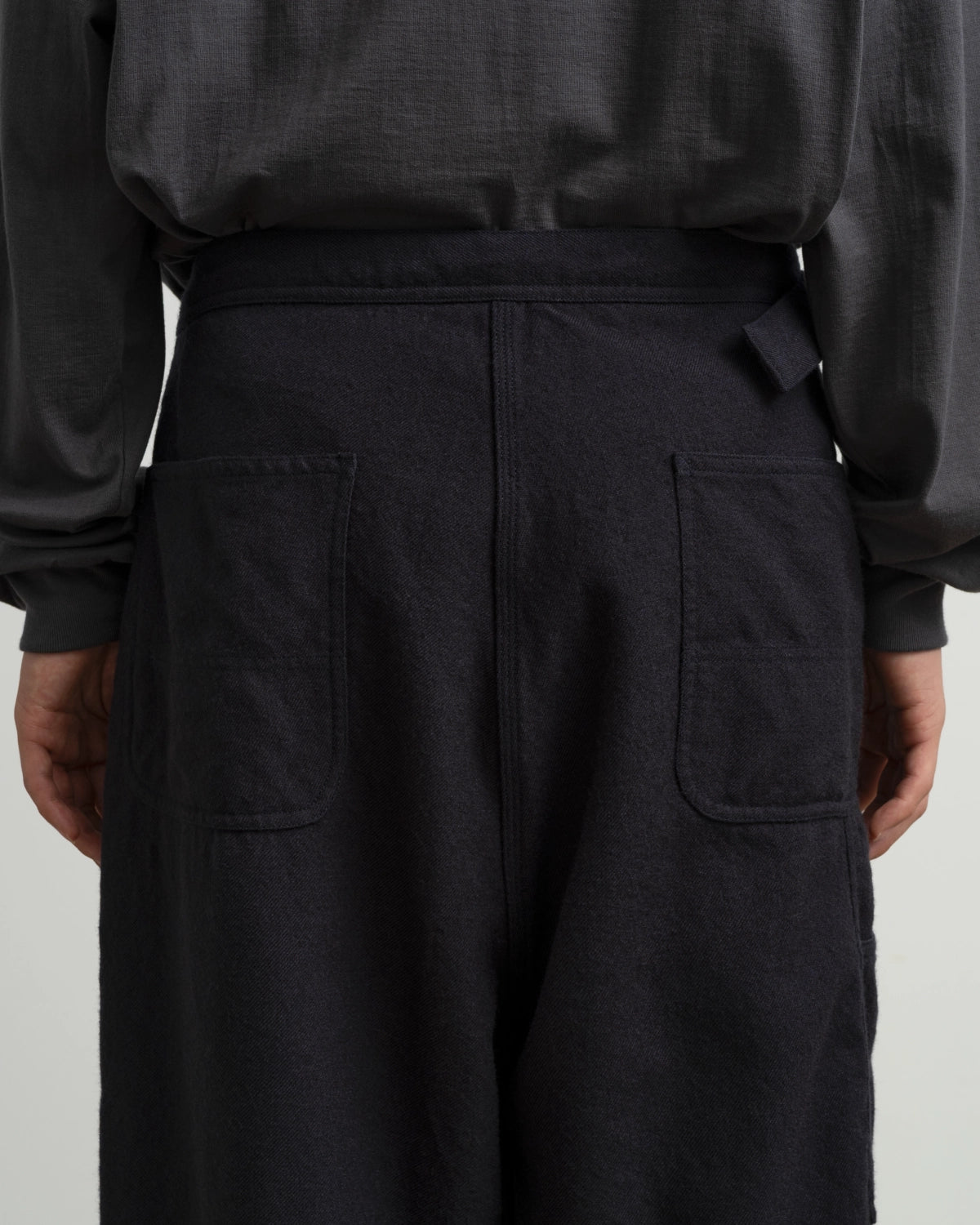 Graphpaper × SANMONT / SANMONT for Graphpaper Wool Twill Belted Pants (SANM263-40002)