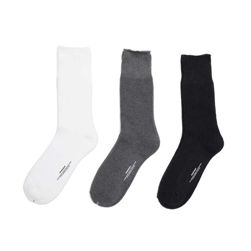 Graphpaper の Graphpaper 3-Pack Socks (GU243-90232B)