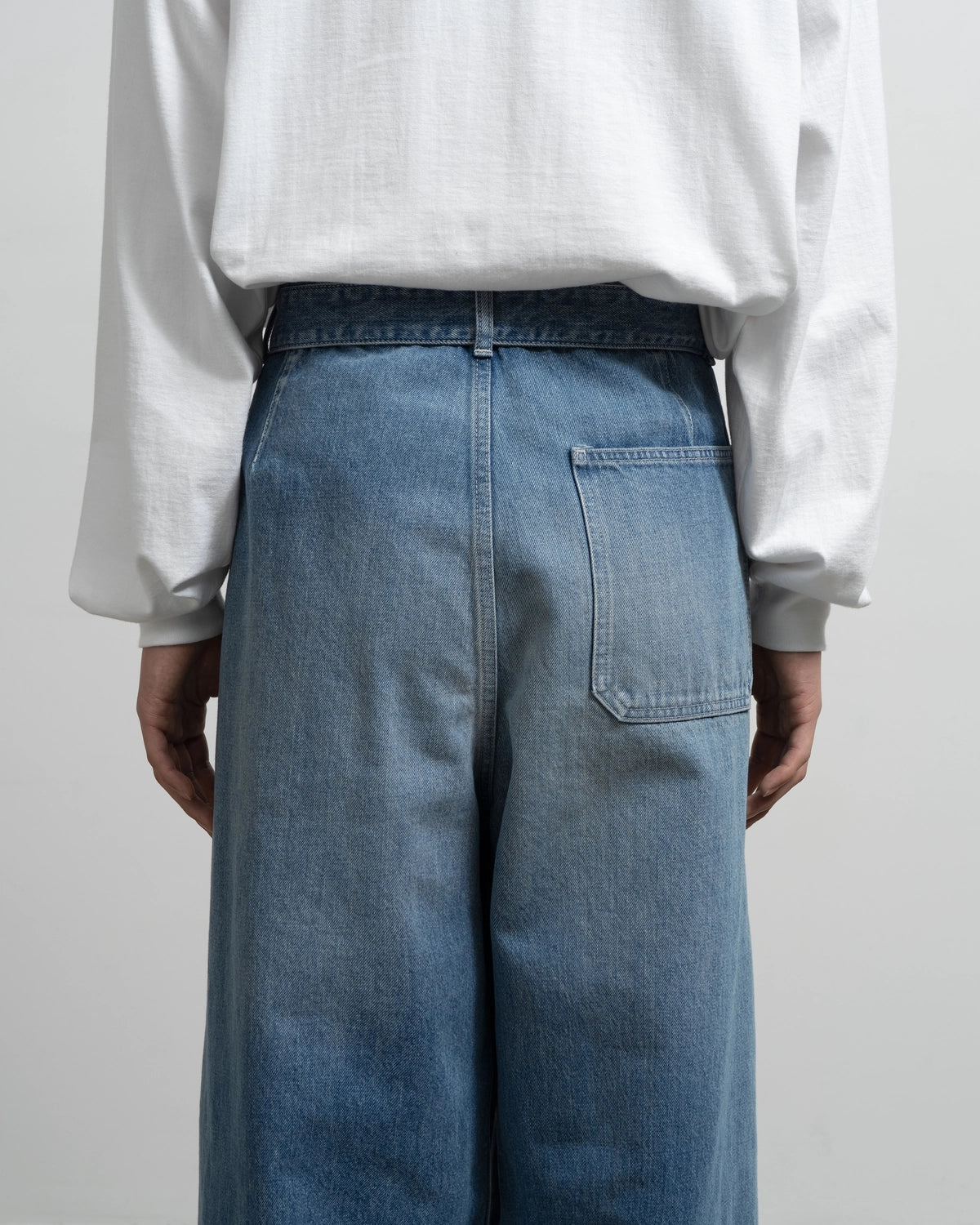 Graphpaper / Selvage Denim Belted Pants (GU263-40063LB)