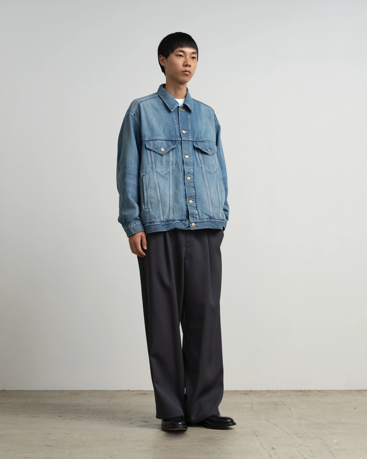 Graphpaper / Selvage Denim Trucker Jacket (GU263-20055LB)