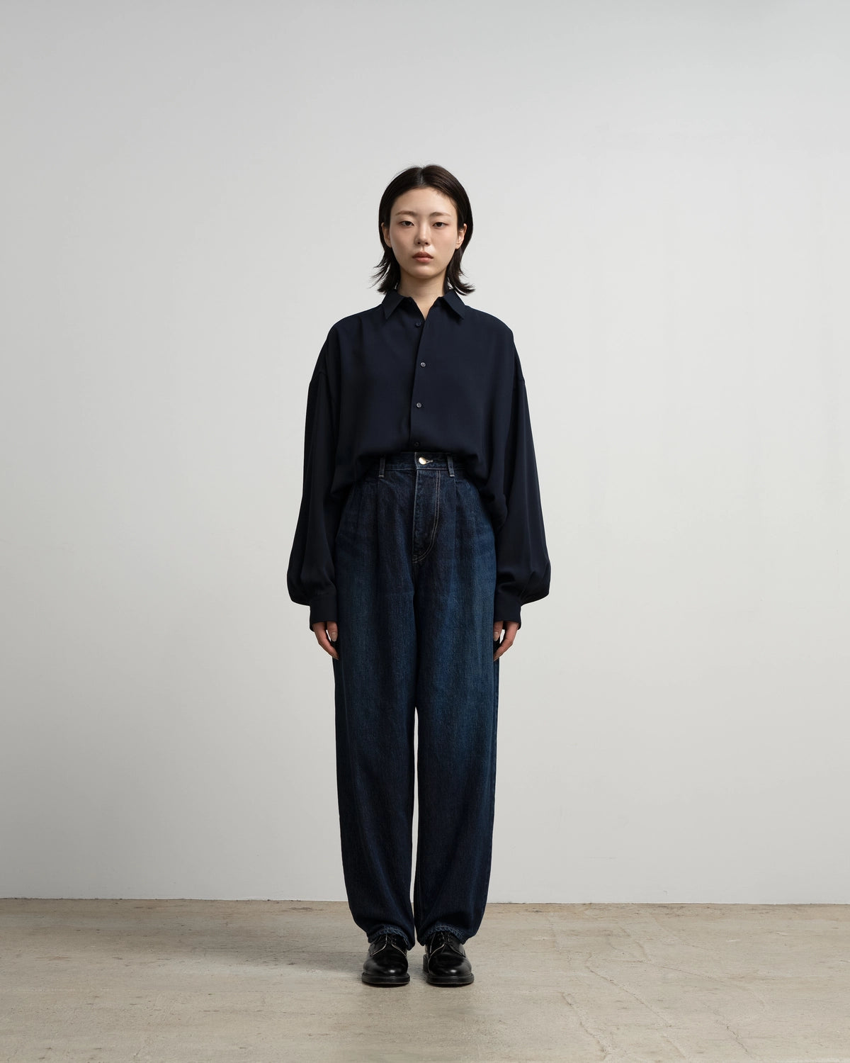Graphpaper / Selvage Denim Two Tuck Tapered Pants (GU263-40060DB)