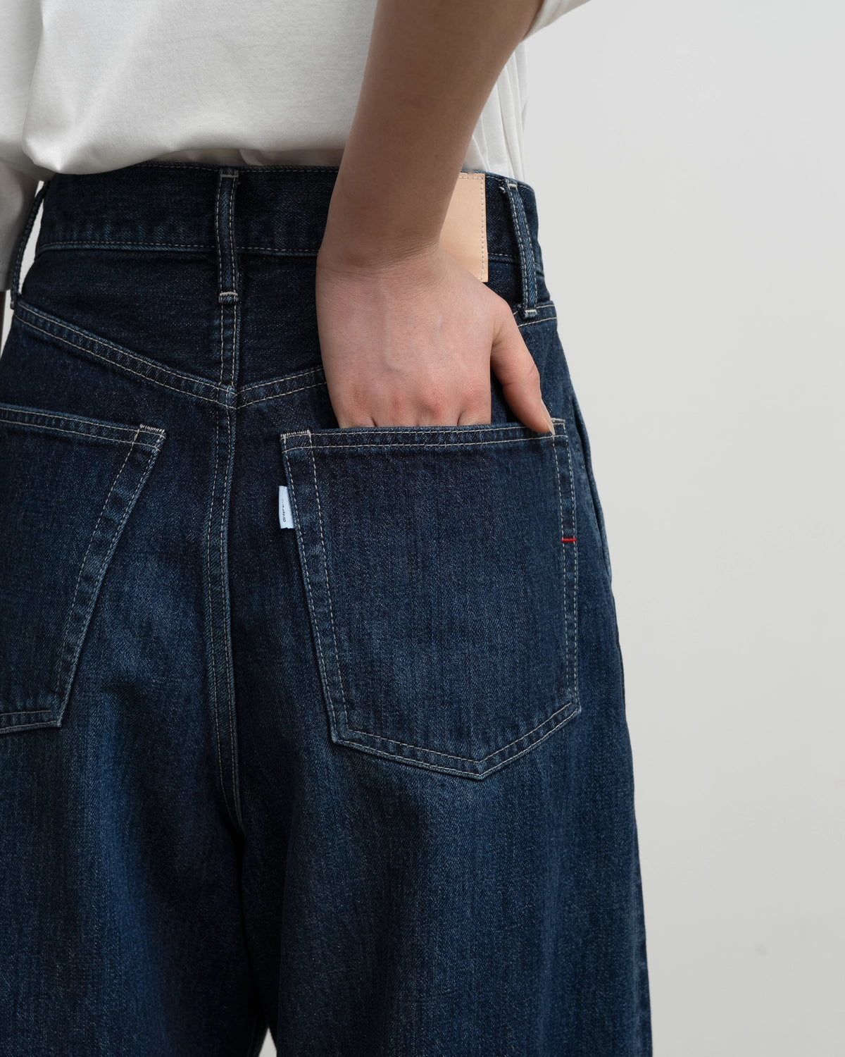 Graphpaper / Selvage Denim Two Tuck Wide Pants (GL263-40062DB)