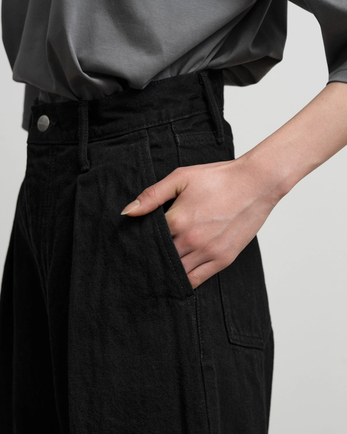 Graphpaper / Selvage Denim Two Tuck Wide Pants (GL263-40062RB)