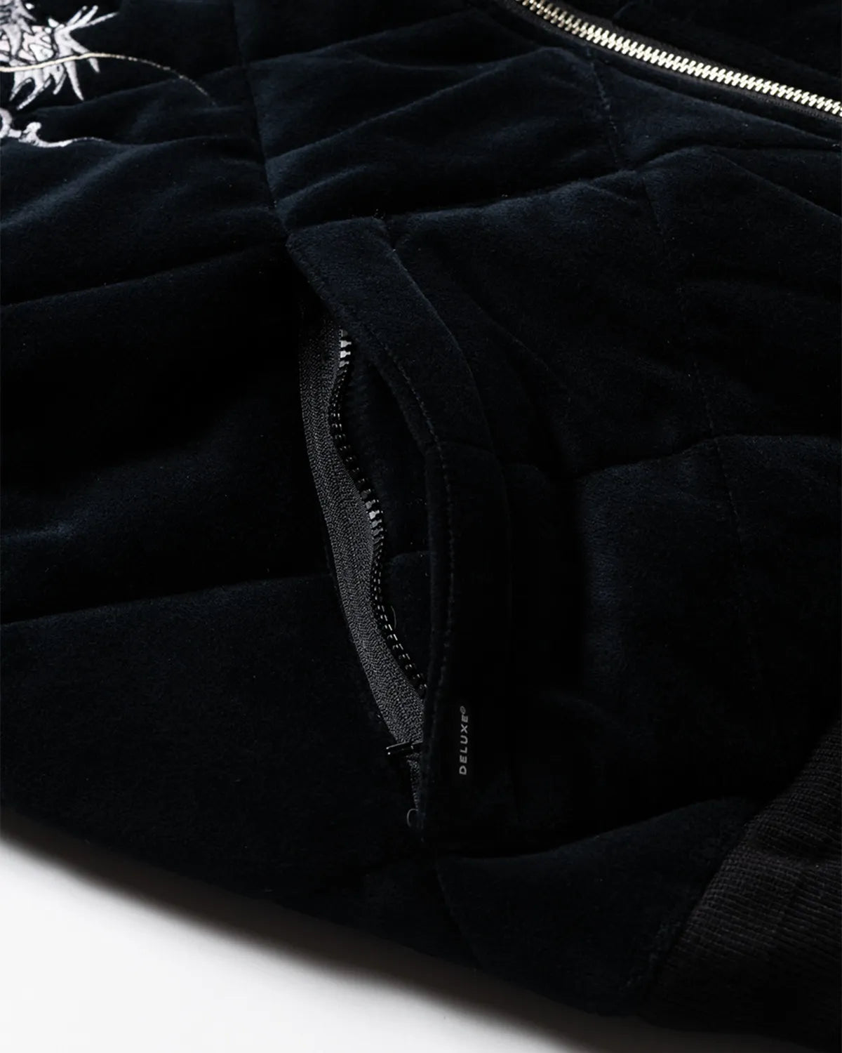 DELUXE / DELUXE × TIGHTBOOTH VELOUR SOUVENIR JKT (26SD5344)