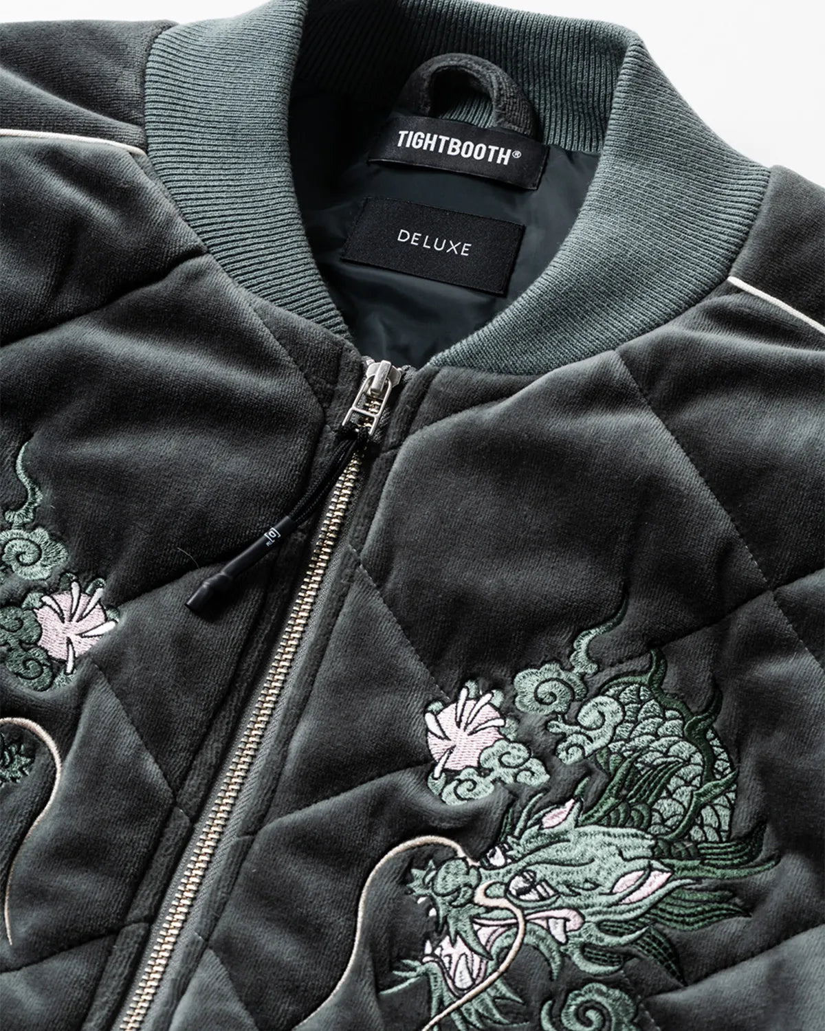 DELUXE / DELUXE × TIGHTBOOTH VELOUR SOUVENIR JKT (26SD5344)