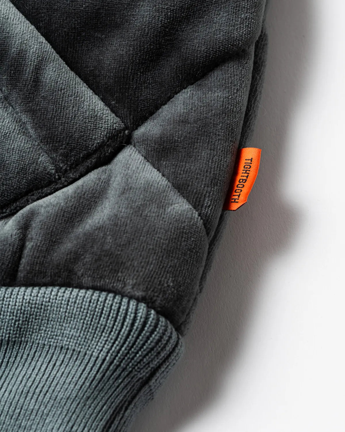 DELUXE / DELUXE × TIGHTBOOTH VELOUR SOUVENIR JKT (26SD5344)