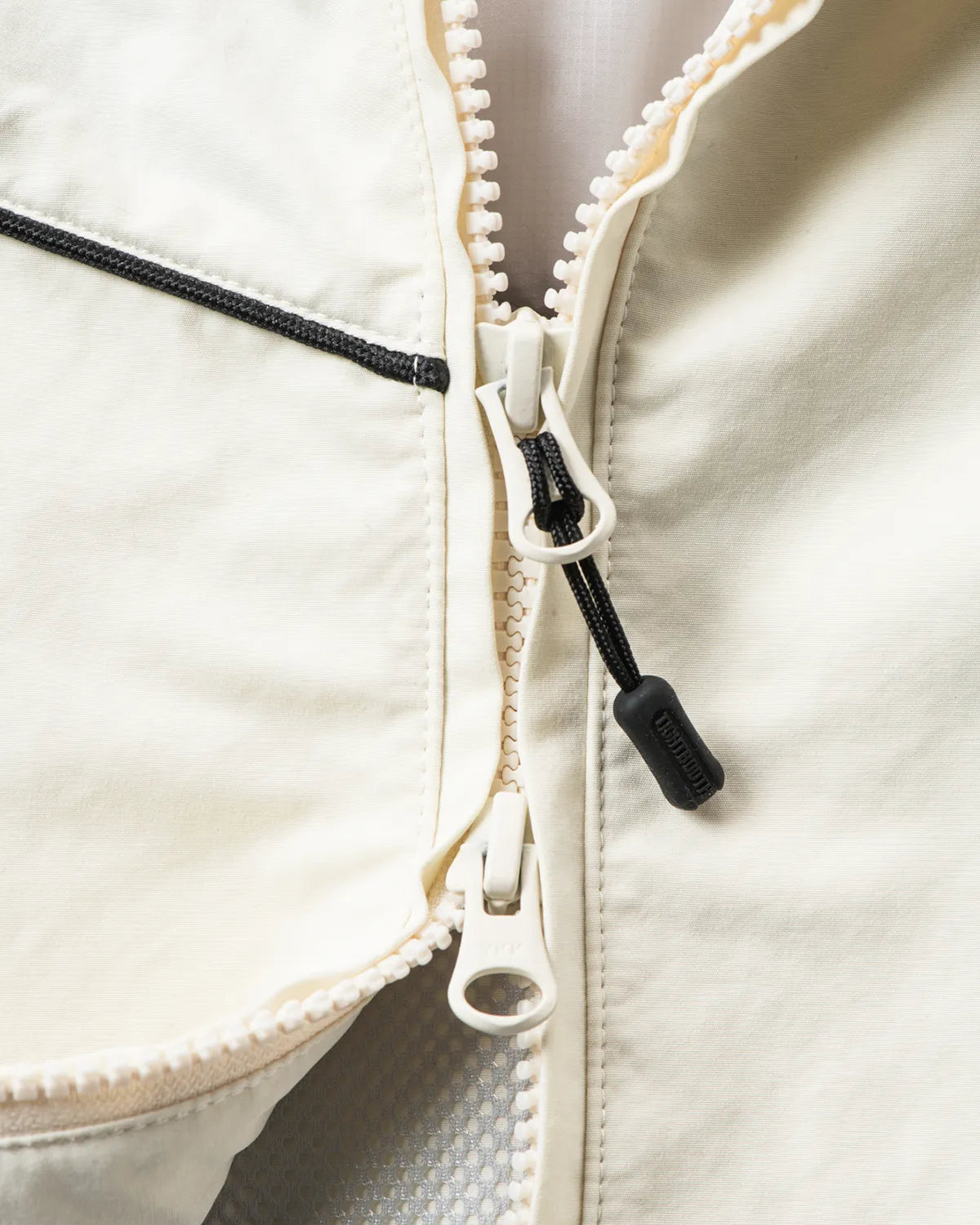 TIGHTBOOTH / PIPING TACTICAL JACKET (SS26-JK01)