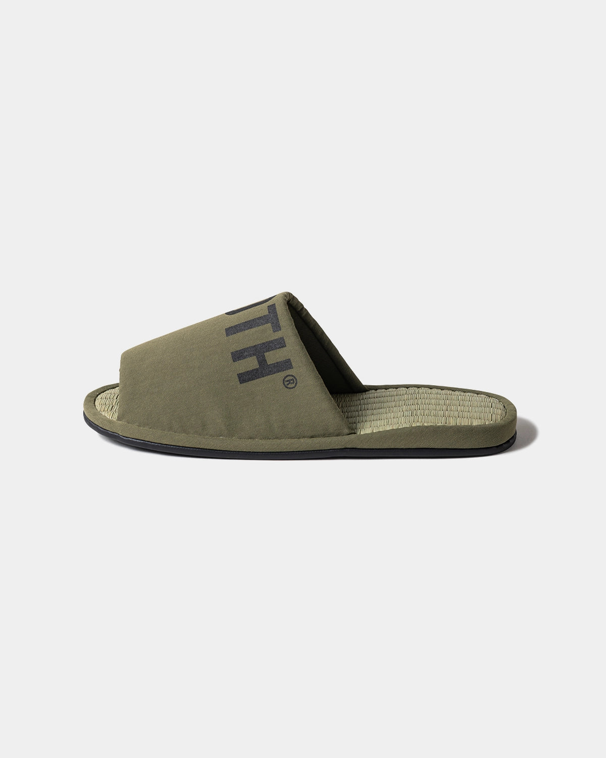 TIGHTBOOTH / BIG LABEL ROOM SANDAL (SS26-A15)
