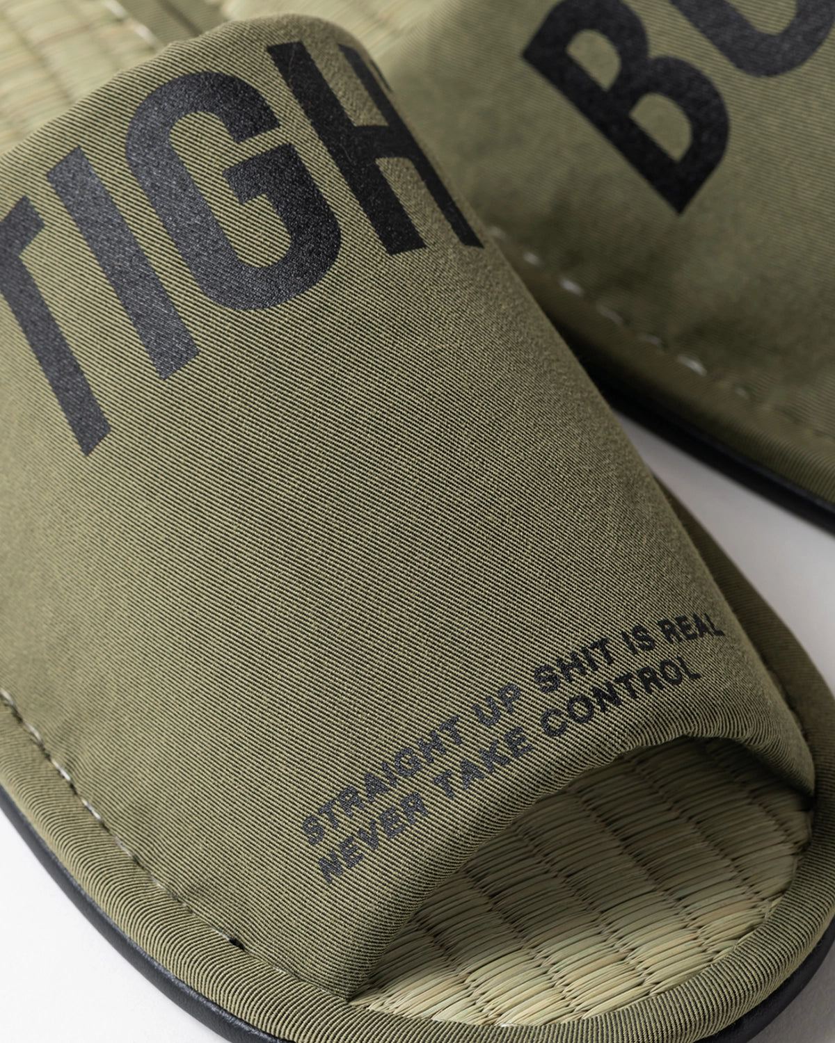 TIGHTBOOTH / BIG LABEL ROOM SANDAL (SS26-A15)