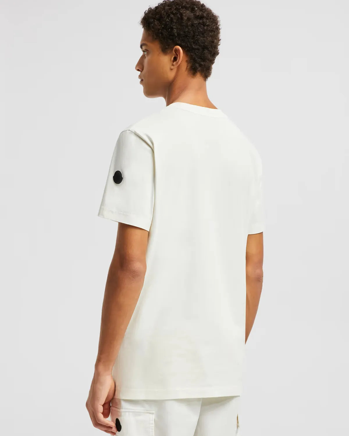 MONCLER / SS T-SHIRT (K10918C0000489A17)