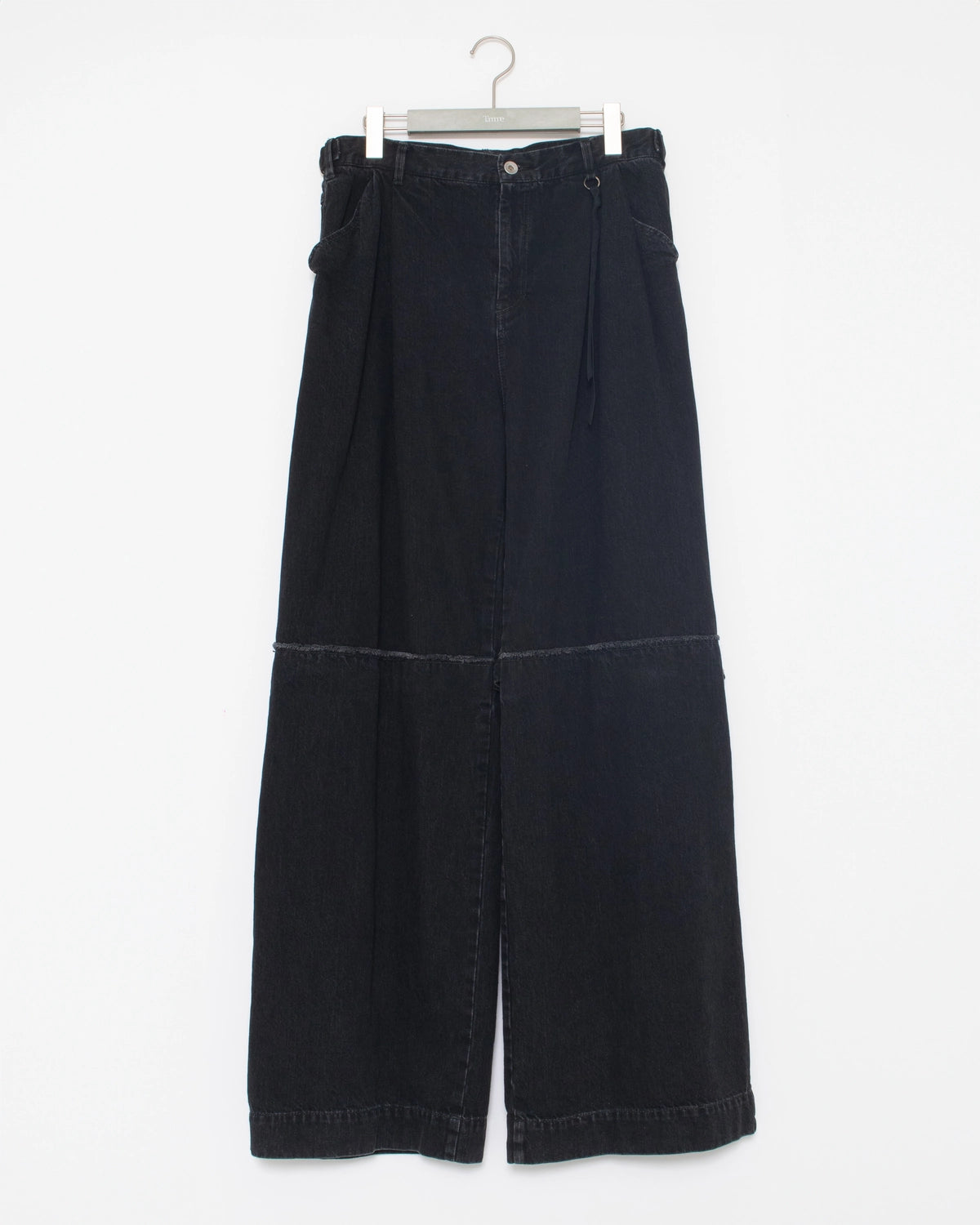 Tamme の GAITER DENIM PANTS (25S0227)