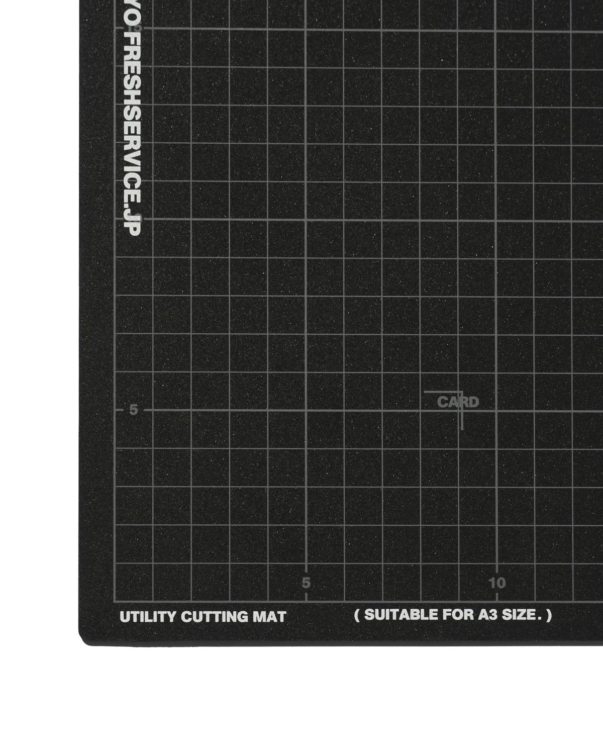 FreshService / FRIEND EDITIONS UTILITY CUTTING MAT "FE MONOGRAM" (FSP263-99122FE)