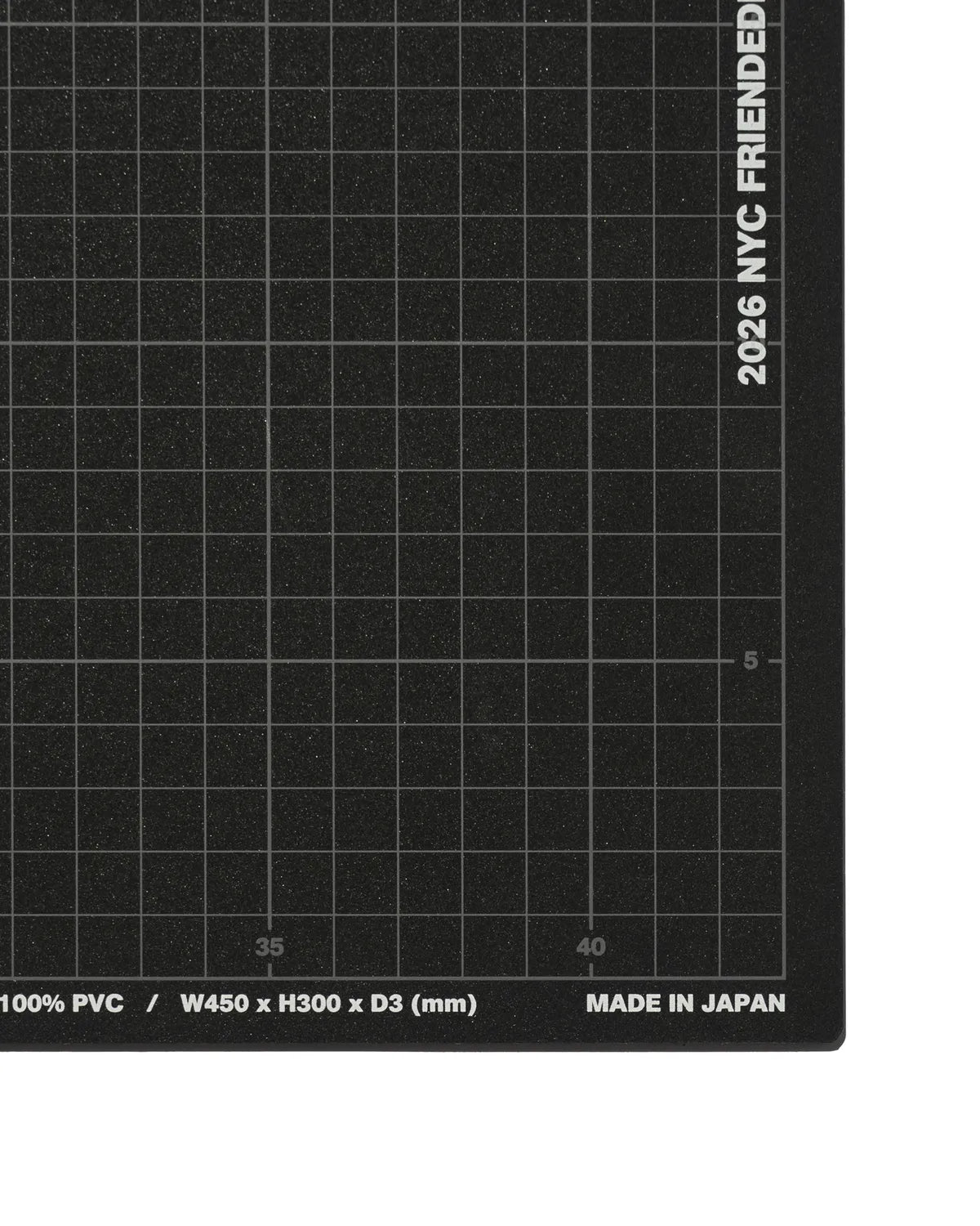 FreshService / FRIEND EDITIONS UTILITY CUTTING MAT "FE MONOGRAM" (FSP263-99122FE)