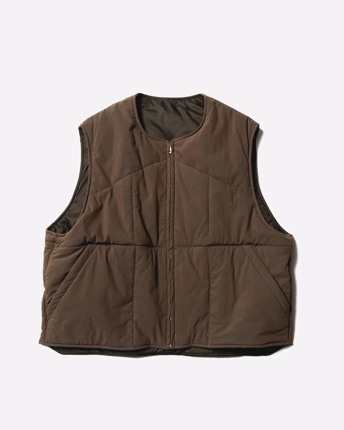 Unlikely の Unlikely Reversible Utility Vest (U25F-06-0001)