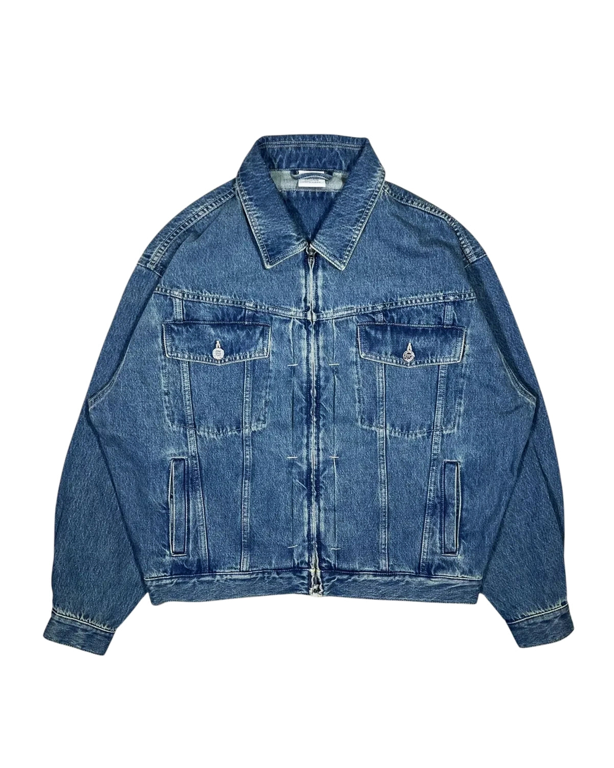 VETEMENTS の HIP-HOP DENIM JACKET (UH76DJ250VB)