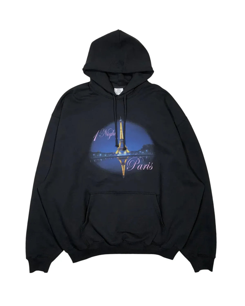 VETEMENTS_NIGHT_IN_PARIS_OVERS