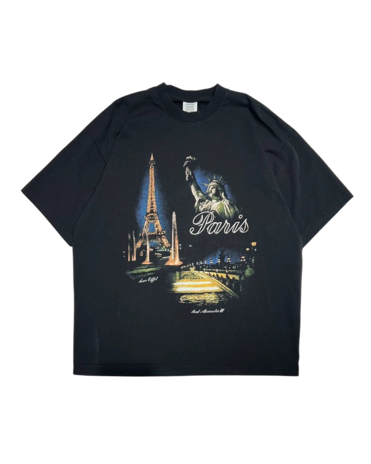 VETEMENTS の PARIS TOURIST T-SHIRT (ME76TR244B)