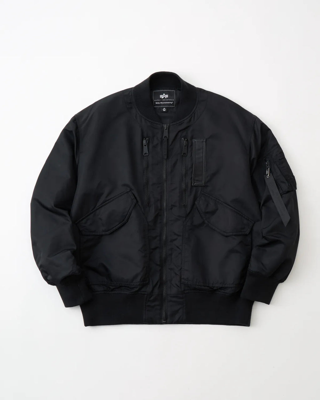 White Mountaineering（ホワイトマウンテニアリング) / WM × AI.PHA
