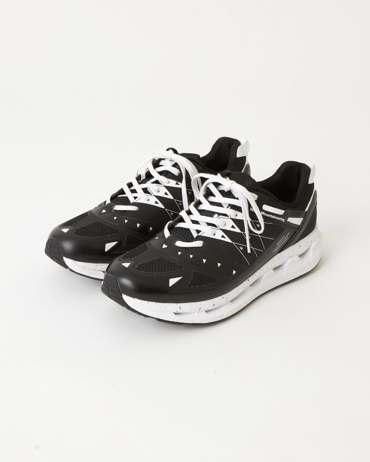 White Mountaineering  の WM×MOISTHROUGH360 WATERPROOF SNEAKER (BK2571803)