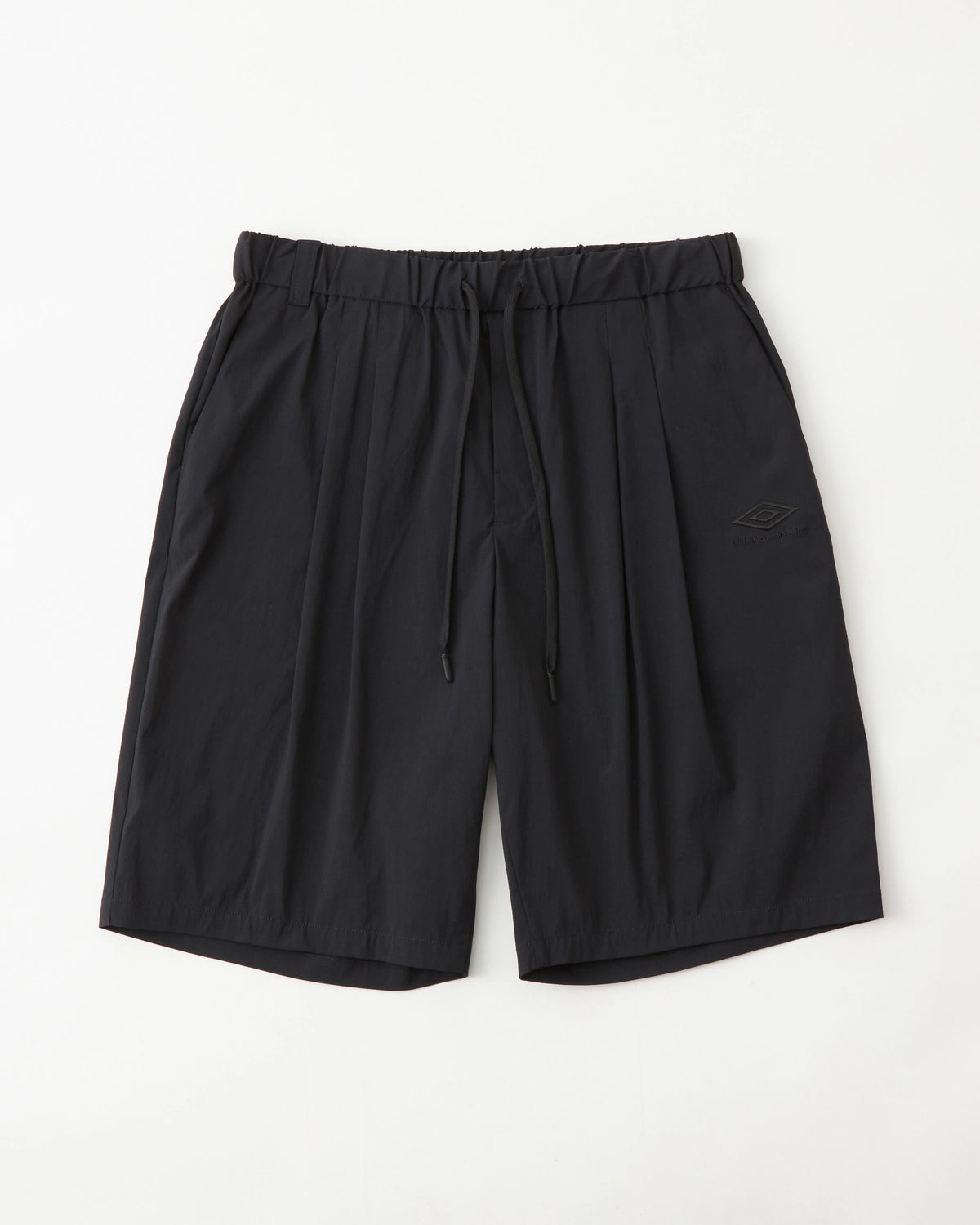 White Mountaineering の WM×UMBRO SHORT PANTS (WM2571417)