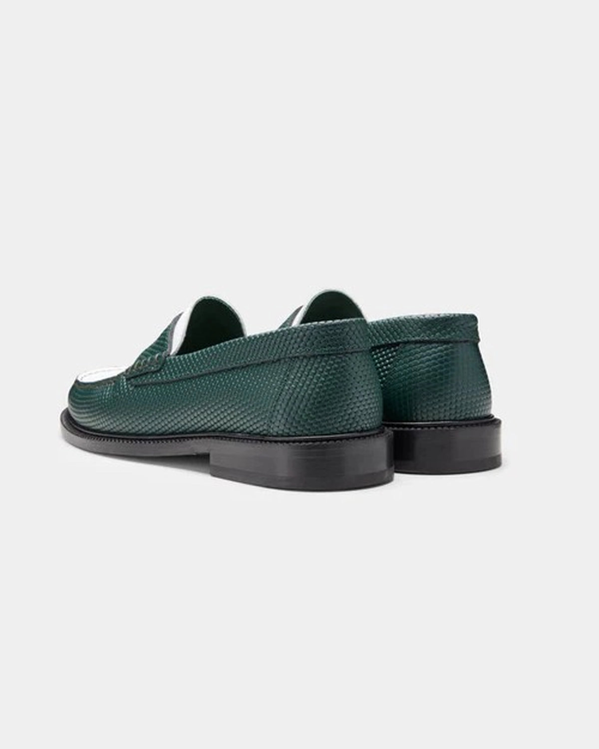 VINNY's / YARDEE MOCCASIN LOAFER (125-23-800)