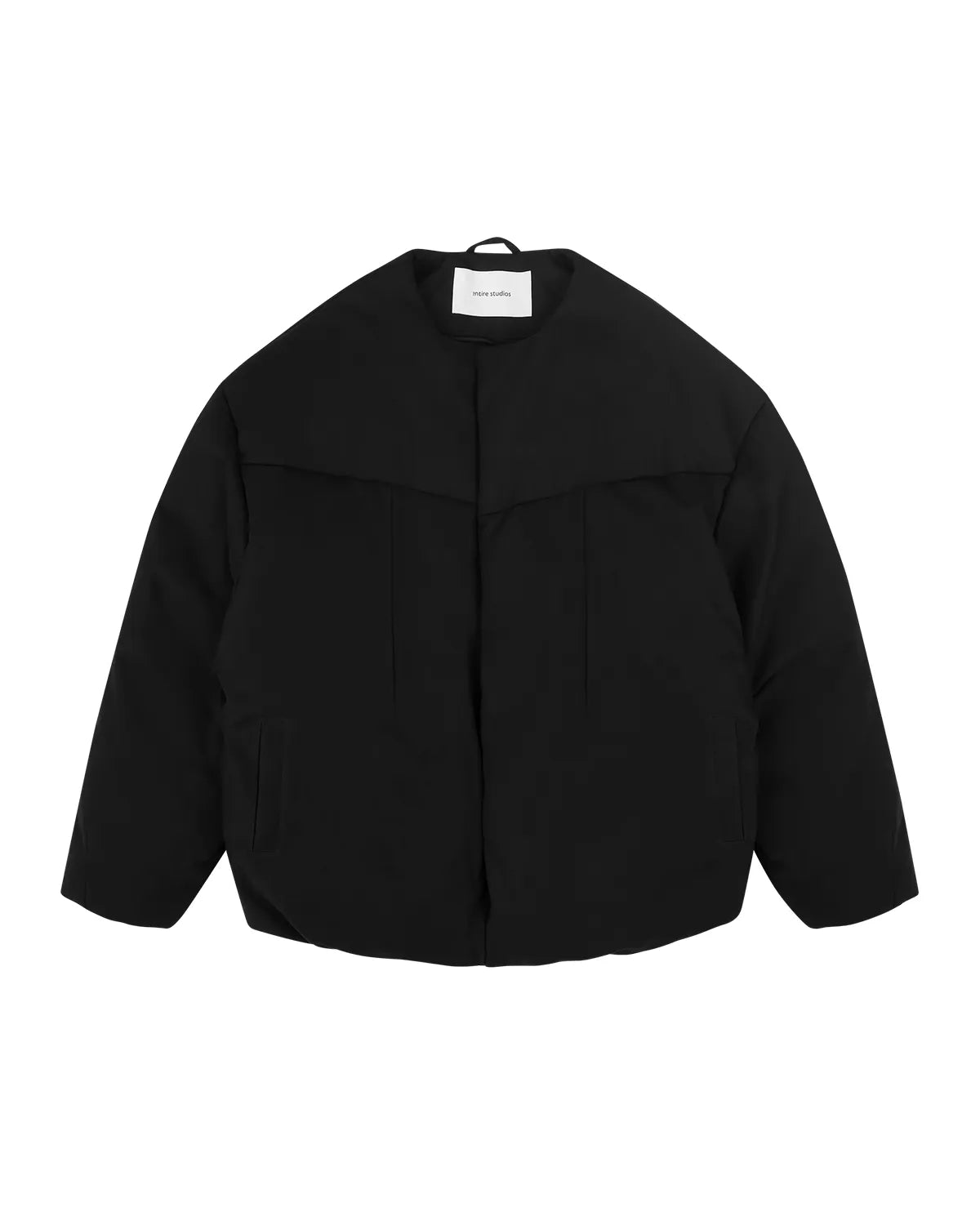 entire studios の POD PUFFER (ESU-W25-1018)