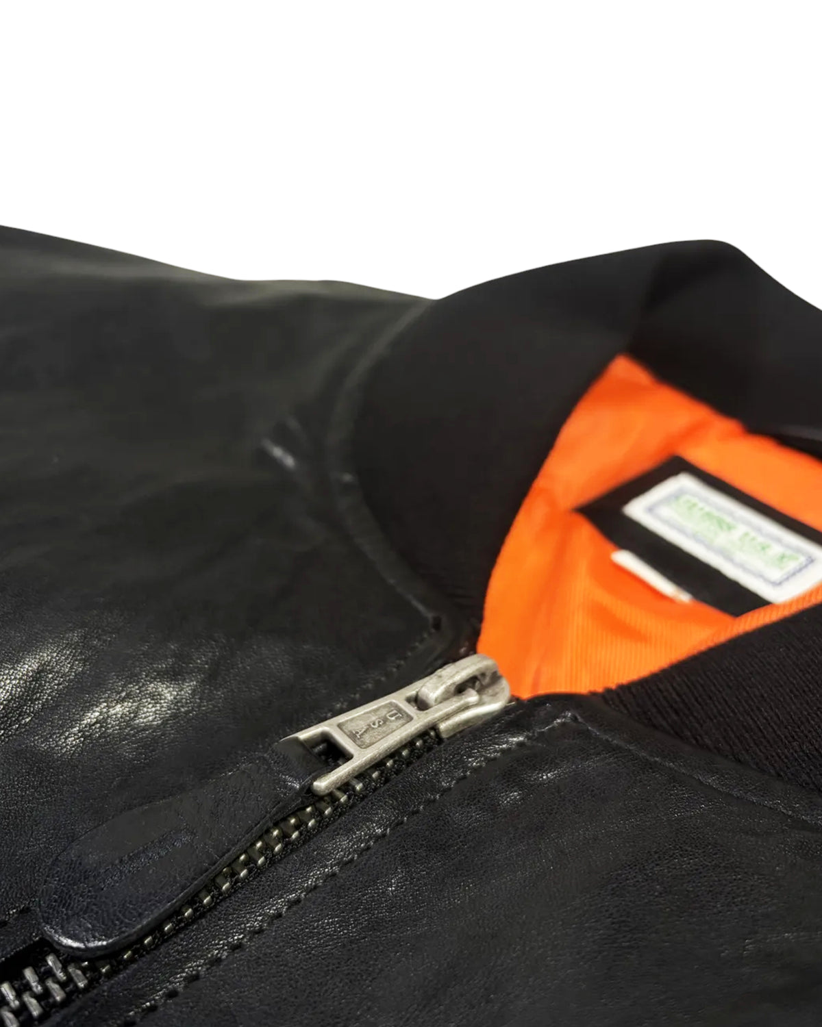 GUESS U.S.A / CROPP BMBR JTK (M5BL02LOWU0)