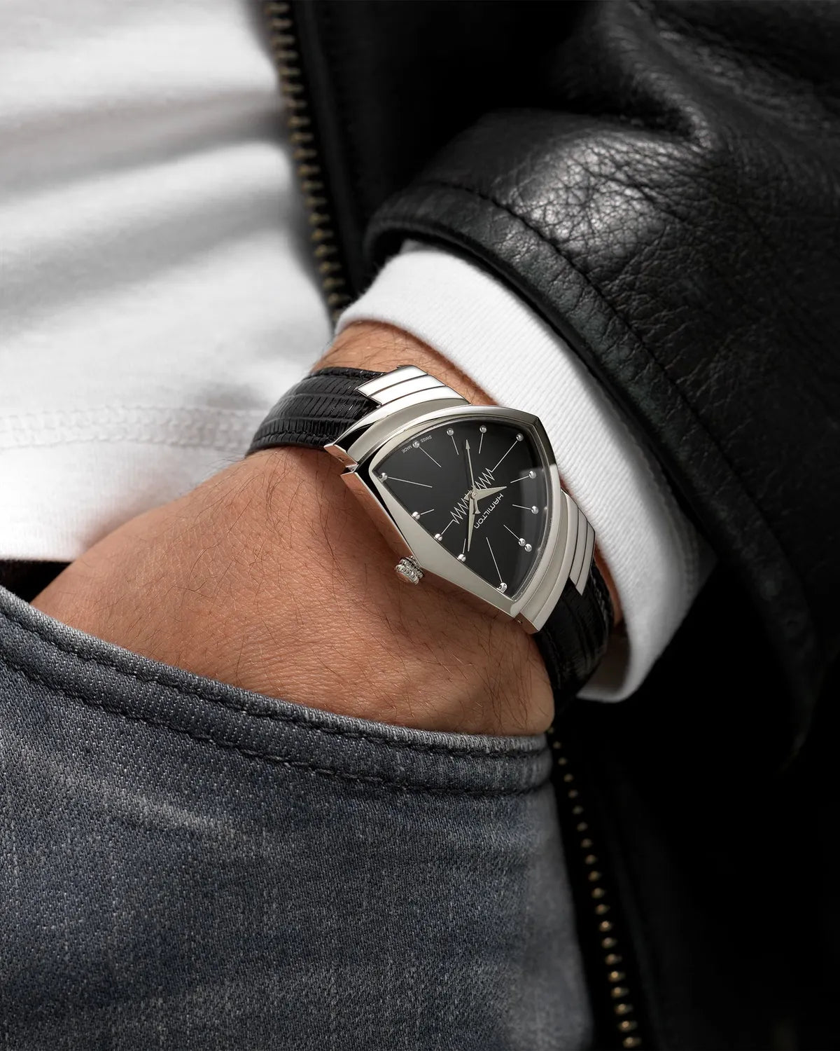 HAMILTON / ベンチュラ Quartz -32mm x 50mm- (H24411732)