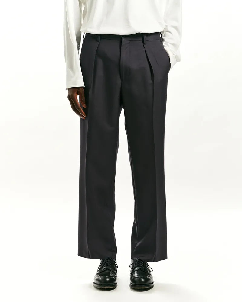 MARKAWARE / ONE TUCK TAPERED TROUSERS (A24C01PT01C)