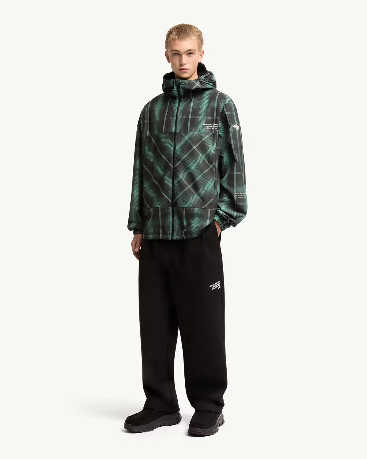 MONCLER × FRAGMENT / TROUSERS PANTS (L209U2A00001N1126)