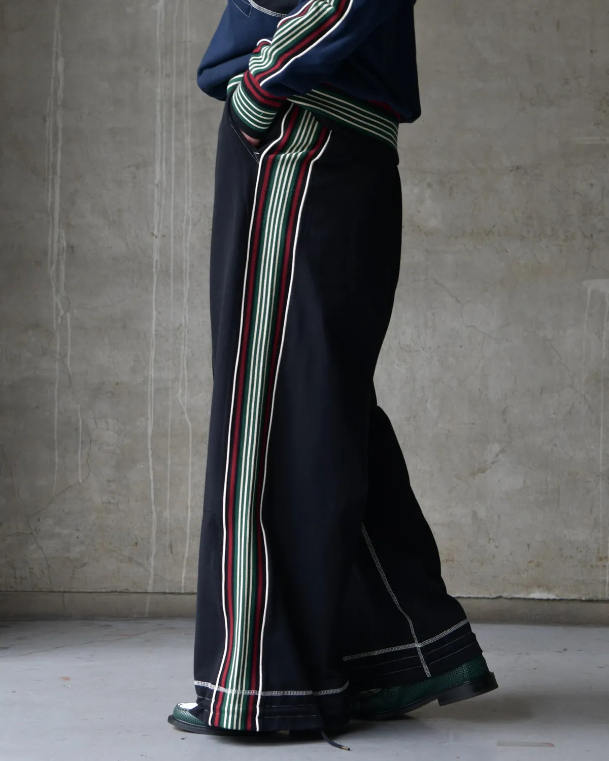 NICHOLAS DALEY / WIDE LEG TRACK PANTS (ND-26SS-TRP-CTP)