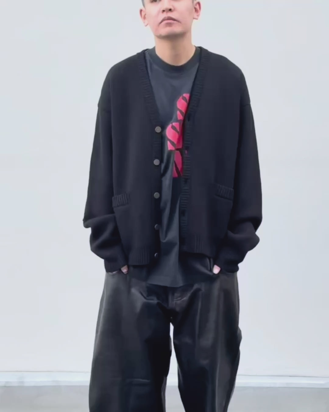 VETEMENTS (ヴェトモン) / LEATHER CROSS CARDIGAN | 公式通販 JACK in
