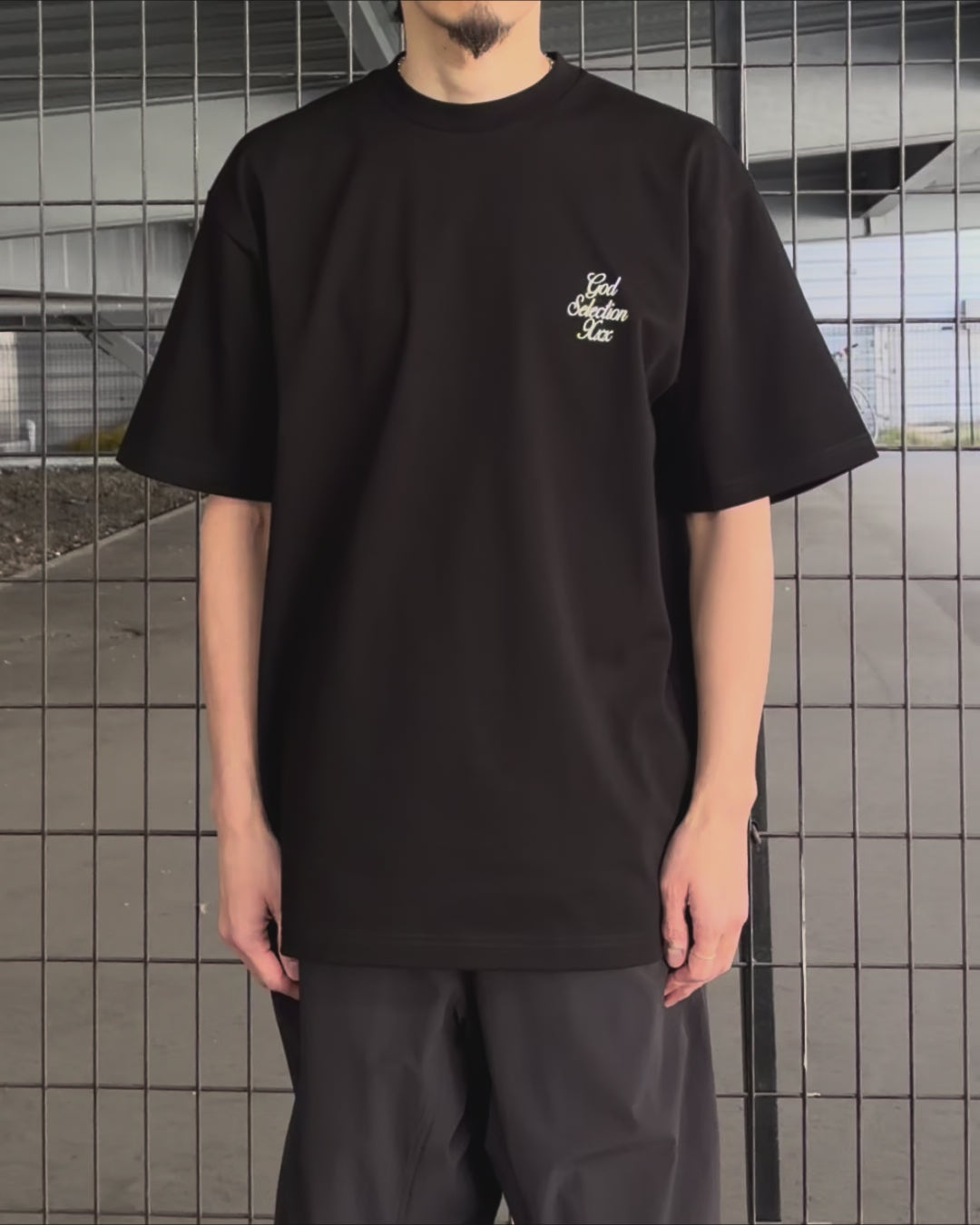 GOD SELECTION XXX(ゴッドセレクショントリプルエックス) / T-SHIRT