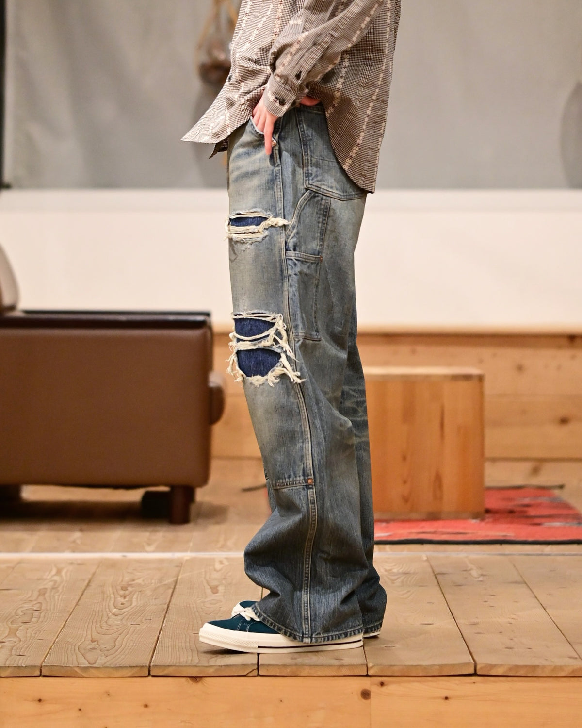 SUGARHILL / DISTRESSED MODERN DENIM PAINTER (26440433)