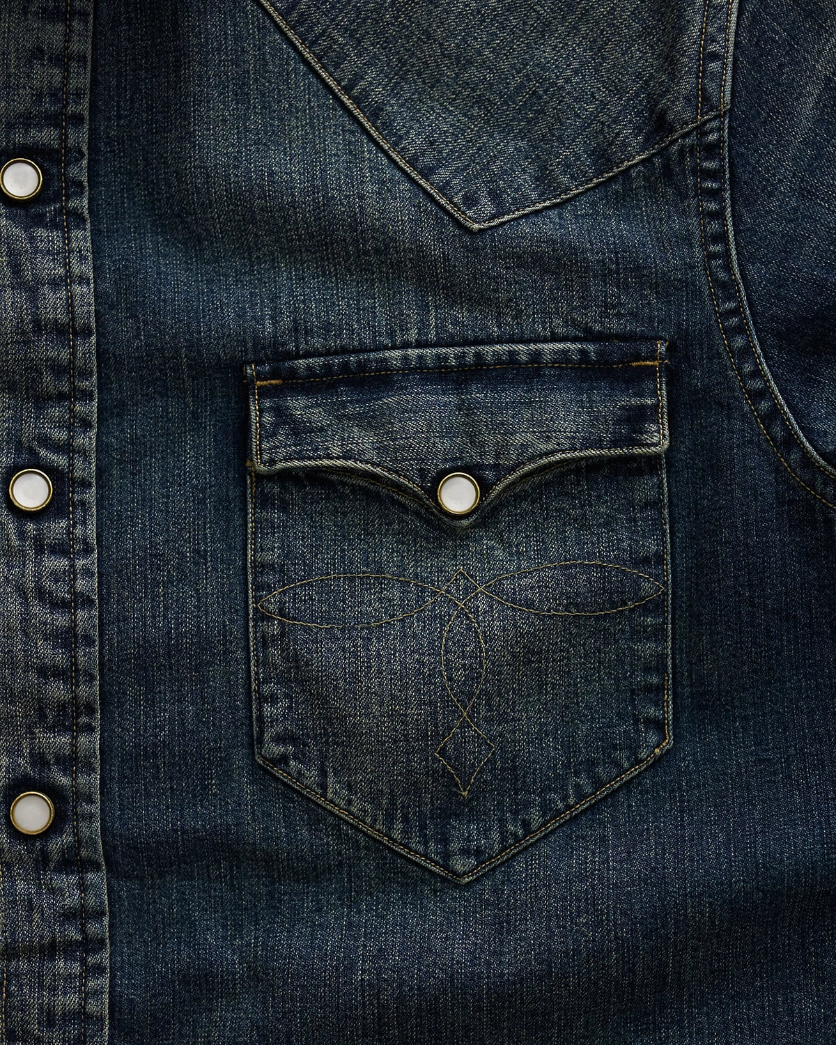 RRL / スリム フィット デニム ウエスタン シャツ (MNRRWOV16820009)