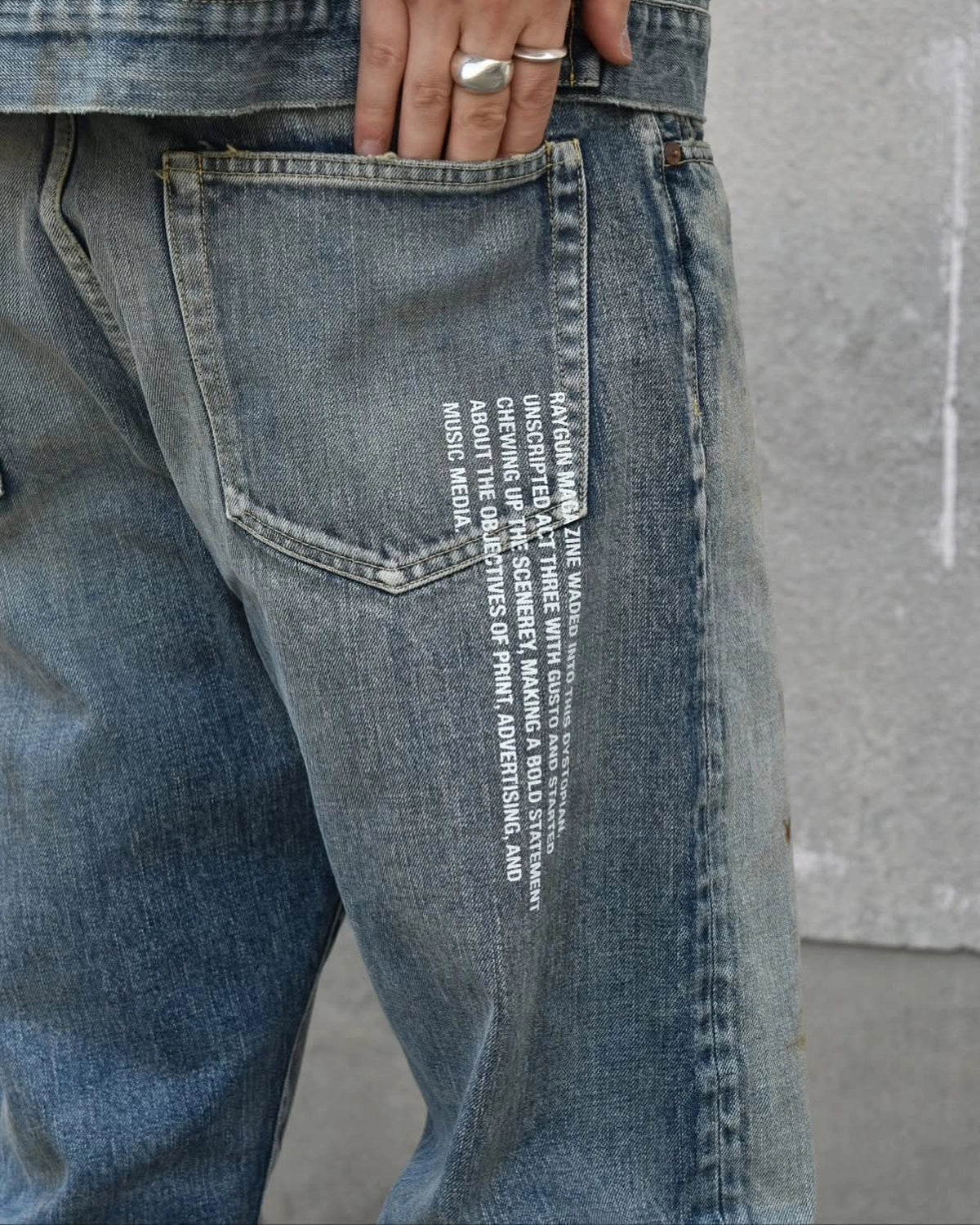 MINEDENIM(マインデニム) / “Typo Print” Denim 5Pocket USD