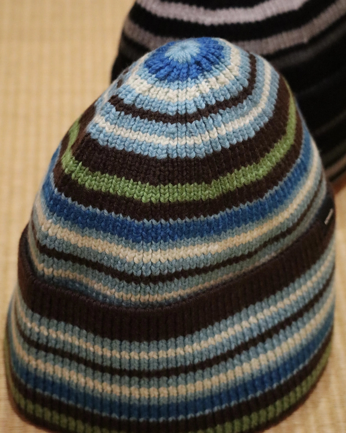 vowels の Stripe Beanie (VO-26AW-AC066)